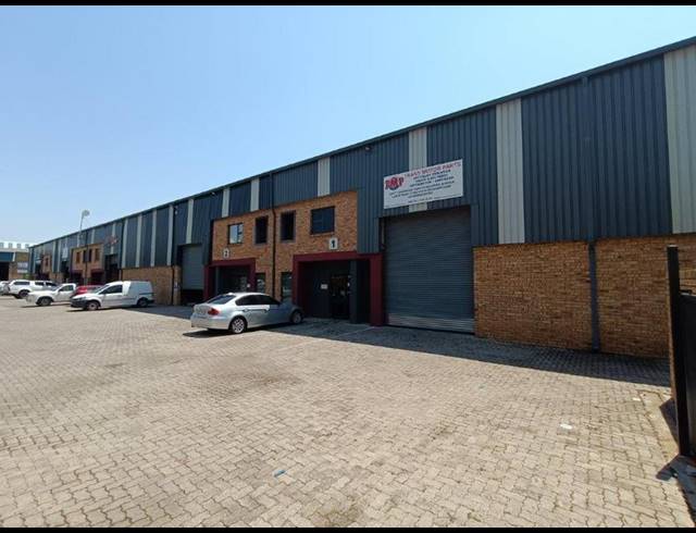 INDUSTRIAL PROPERTY TO RENT IN LASER PARK